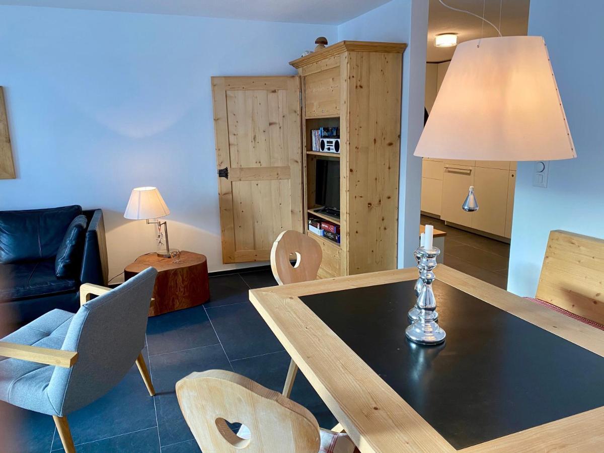 Zuhause In Den Alpen Ihre Ferienwohnung Mit Hallenbad Und Sauna Lenzerheide Exteriör bild