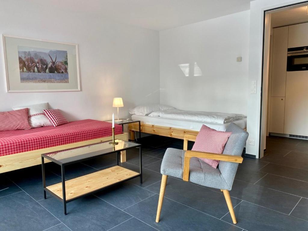Zuhause In Den Alpen Ihre Ferienwohnung Mit Hallenbad Und Sauna Lenzerheide Exteriör bild