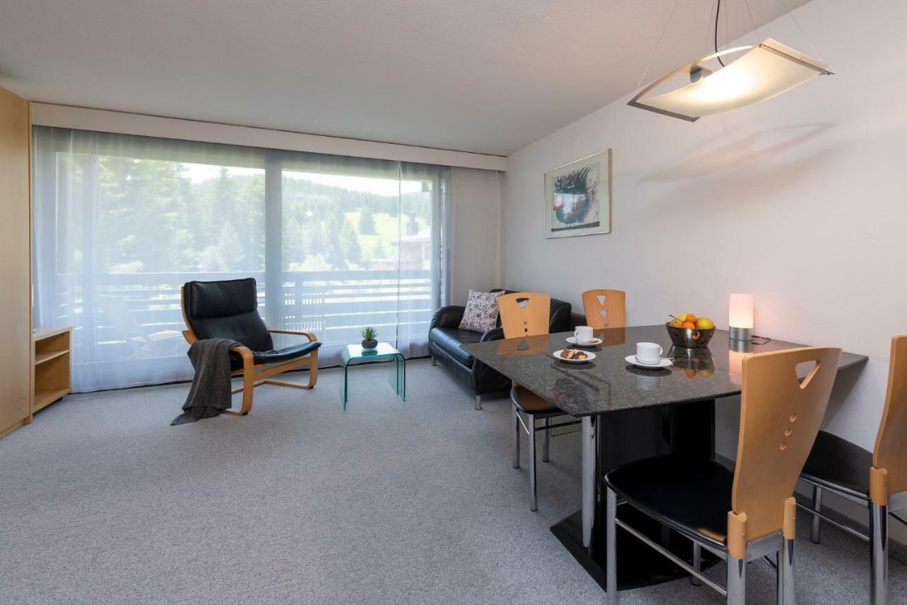 Zuhause In Den Alpen Ihre Ferienwohnung Mit Hallenbad Und Sauna Lenzerheide Exteriör bild